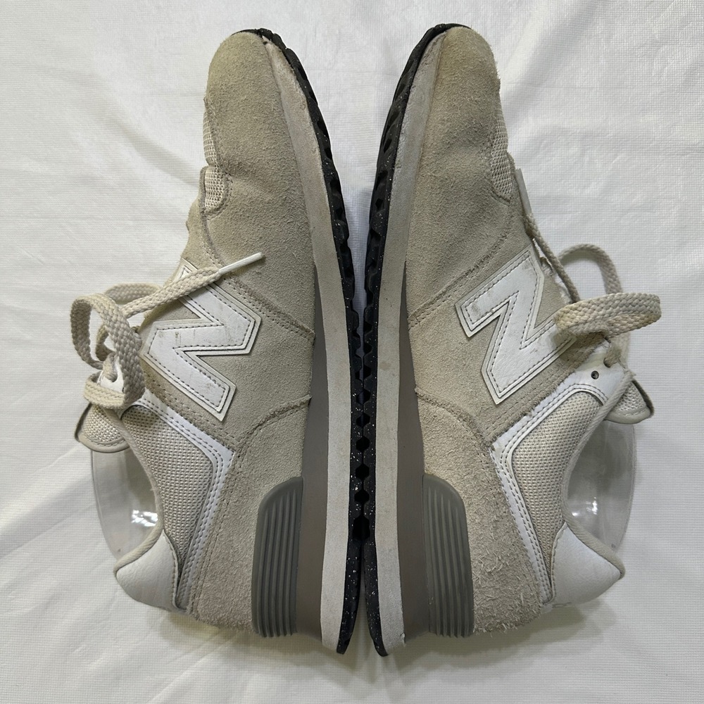 New Balance Classics 574 Beige White Suede‎ Mesh Low Top Athletic Sneakers 8.5